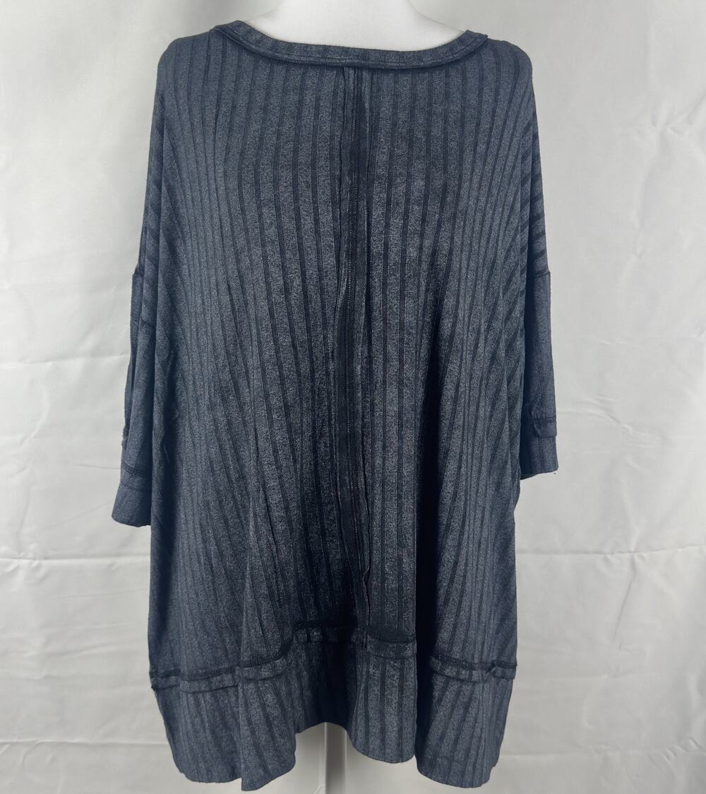 Zenana Plus Size Textured Stripe Oversized Top – NWT – 2X/3X Plus Size